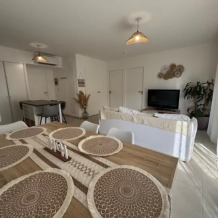 Appartement Cocoon Cosy 2 Chambres, Terrasse Et Clim Agde