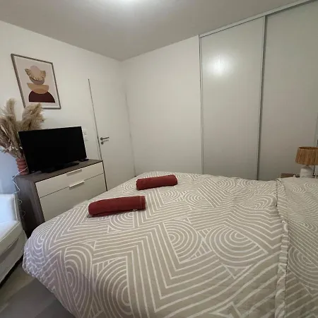 Cocoon Cosy 2 Chambres, Terrasse Et Clim